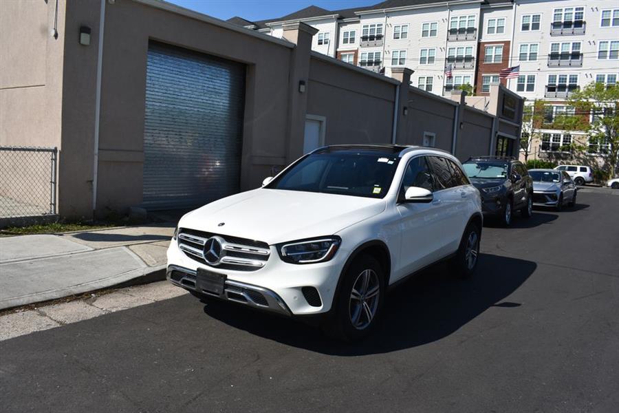 2021 Mercedes-Benz GLC GLC300 4MATIC's photo