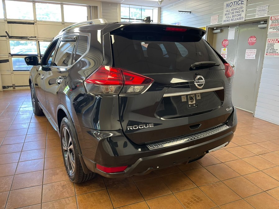 2017 Nissan Rogue SL - Photo 10