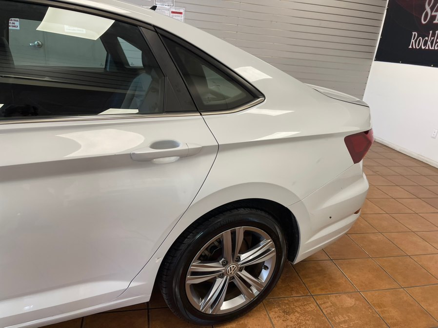 2019 Volkswagen Jetta R-Line - Photo 10