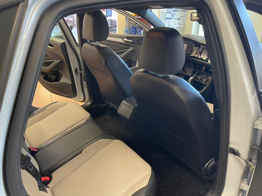 2019 Volkswagen Jetta R-Line - Photo 35