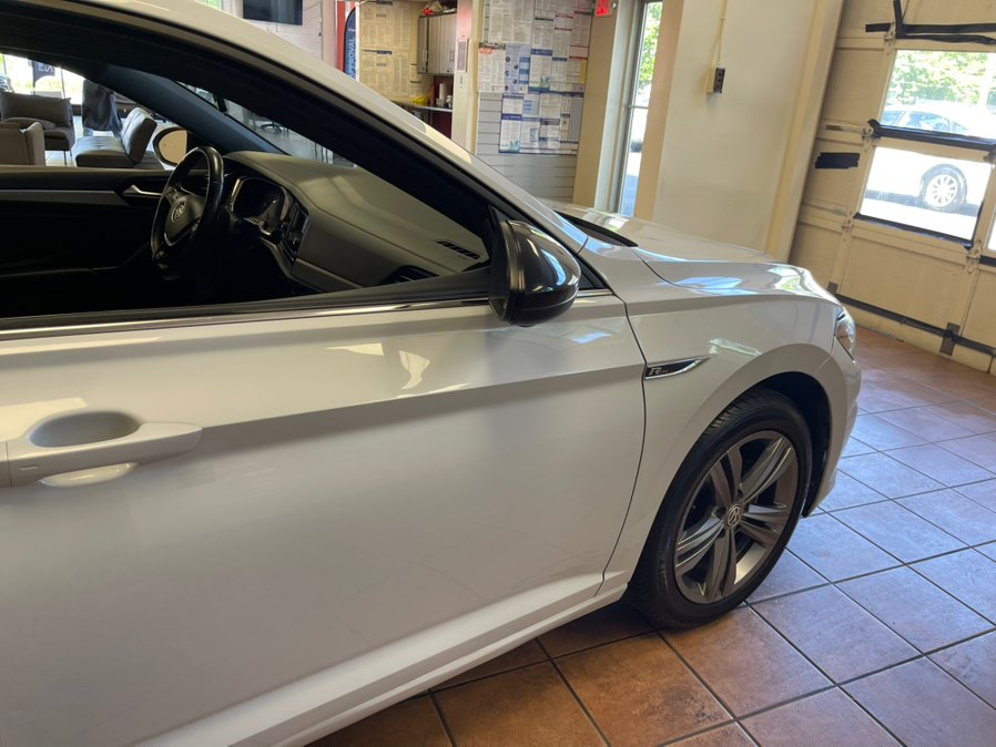 2019 Volkswagen Jetta R-Line - Photo 19
