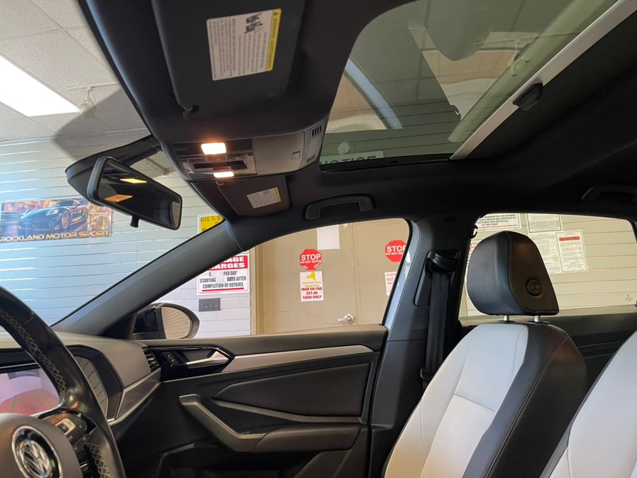 2019 Volkswagen Jetta R-Line - Photo 29