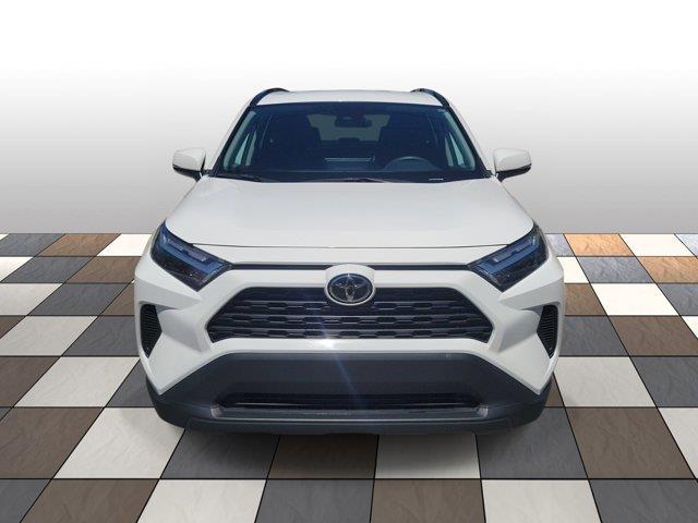 2024 Toyota RAV4 XLE FWD's photo