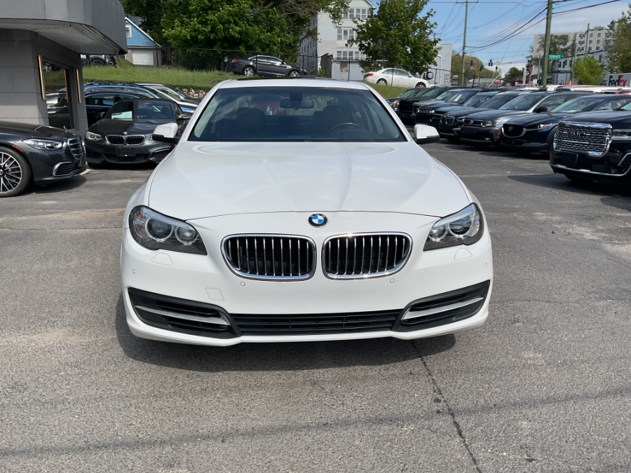 2014 BMW 5 Series 535i xDrive Sedan's photo