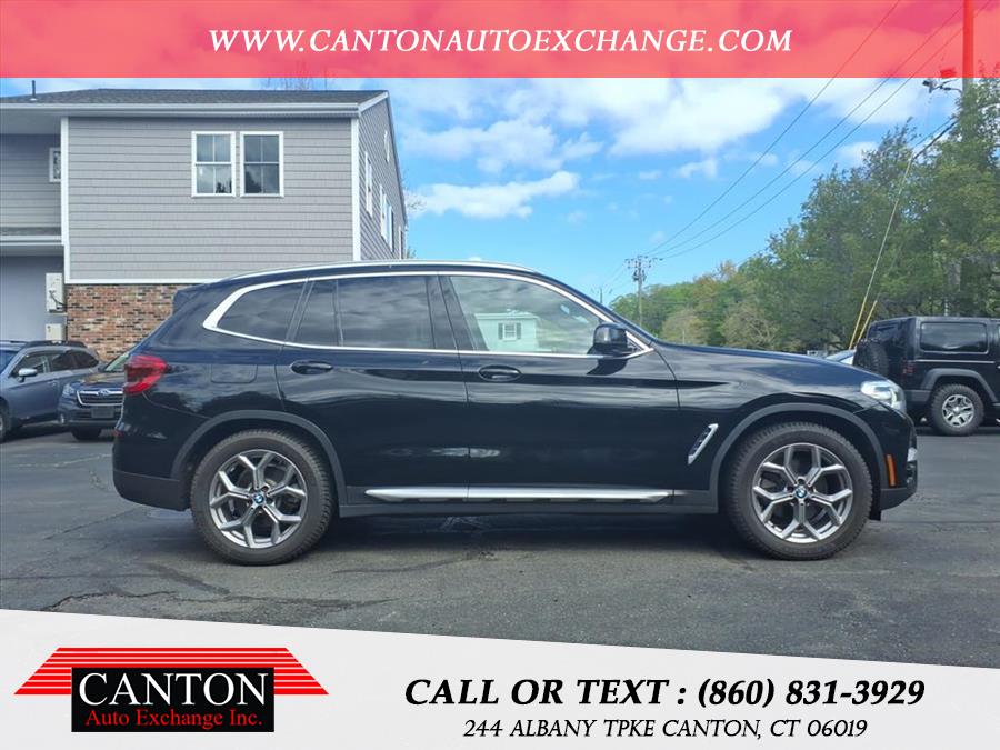 2021 BMW X3 xDrive30i's photo
