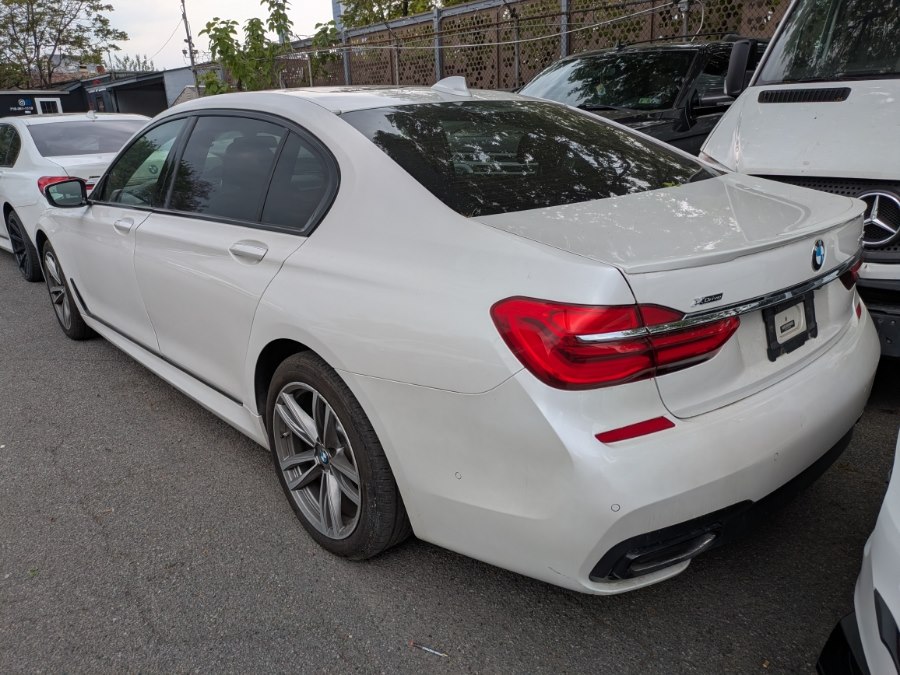 2019 BMW 7 Series 750i xDrive's photo