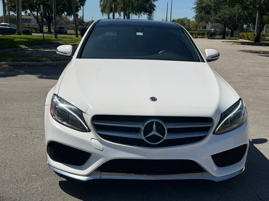 2018 Mercedes-Benz C-Class C300's photo
