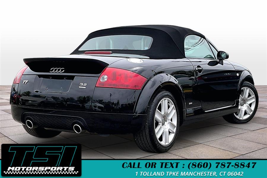 2004 Audi TT 250 Roadster quattro's photo