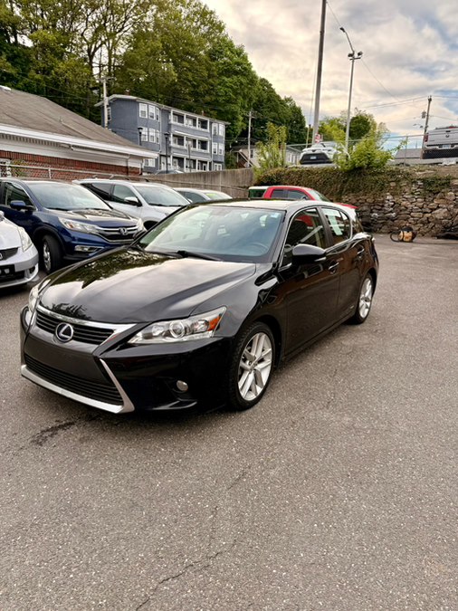 2014 Lexus CT 200h 200h's photo