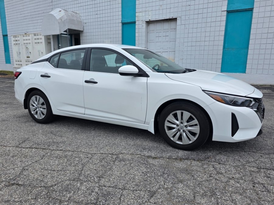 2024 Nissan Sentra S CVT's photo