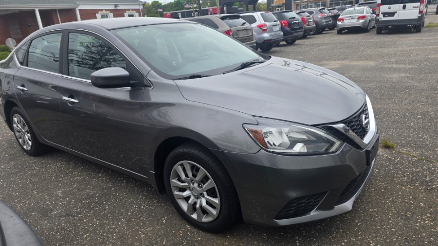 2019 Nissan Sentra S CVT's photo
