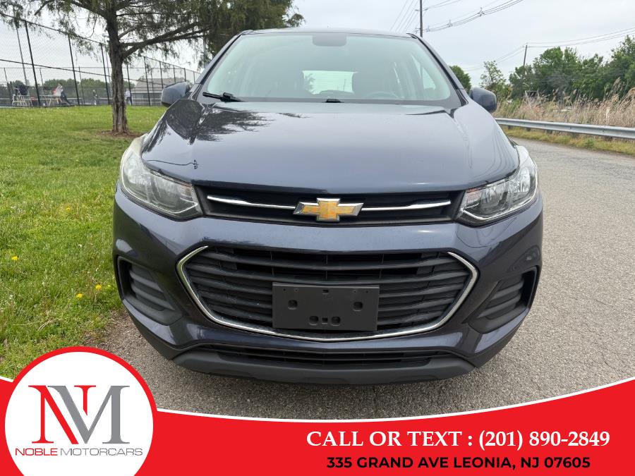 2018 Chevrolet Trax LS AWD's photo