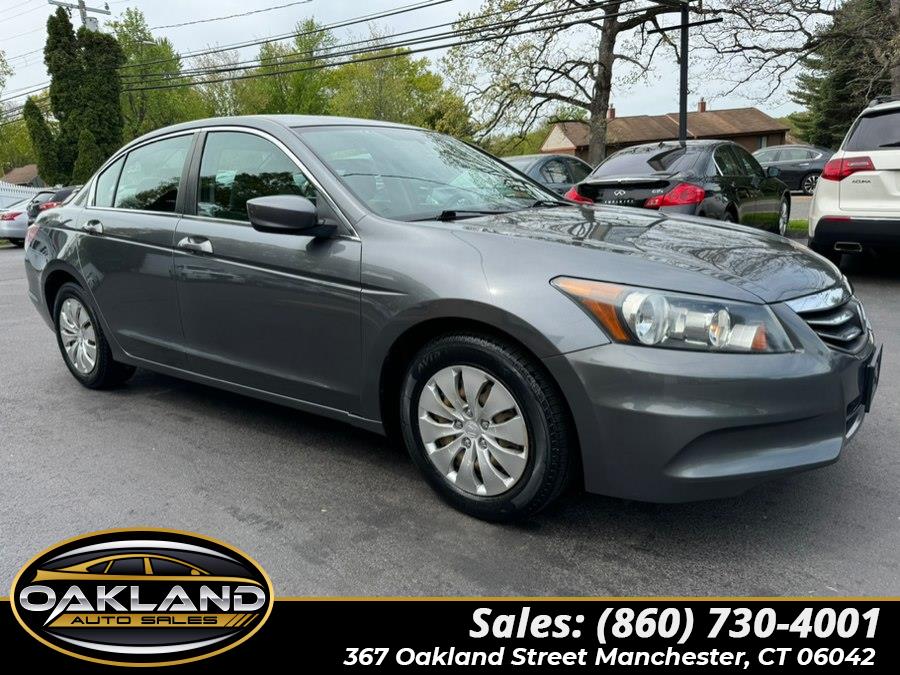 2011 Honda Accord LX Auto's photo