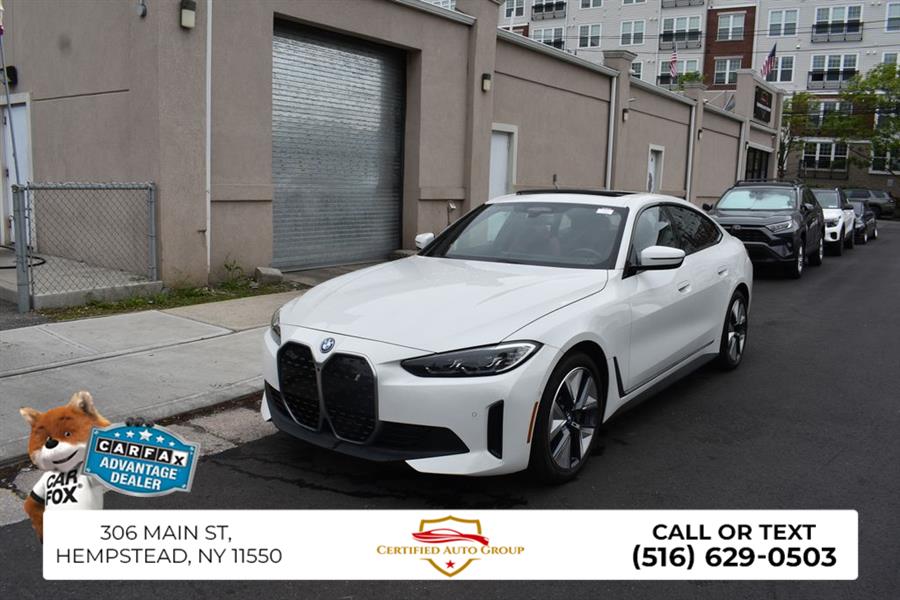 2023 BMW i4 eDrive35's photo