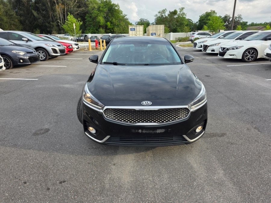 2017 Kia Cadenza Premium's photo