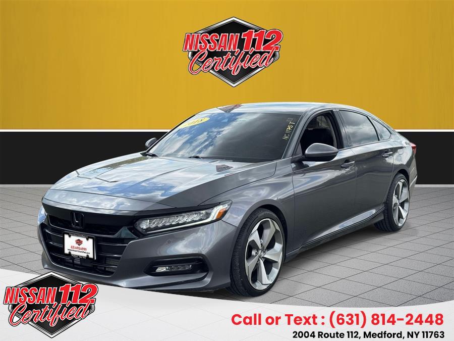 2018 Honda Accord 1.5T Touring Auto's photo