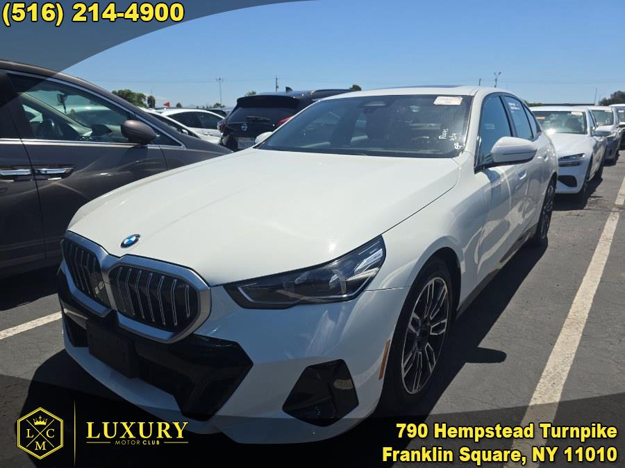 2026 BMW 5 Series 530i xDrive Sedan's photo