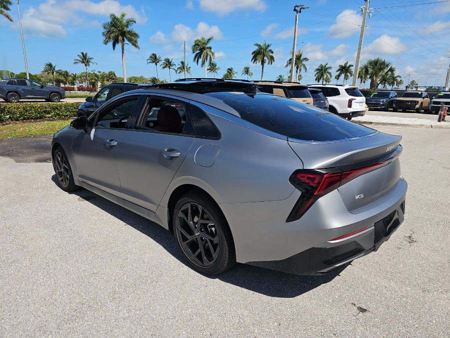 2026 Kia Optima GT-Line FWD's photo
