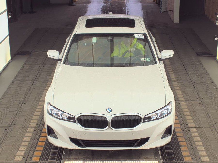 2026 BMW 3 Series 330i xDrive Sedan's photo