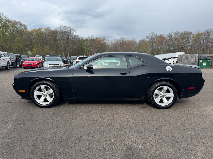 2013 Dodge Challenger SXT's photo