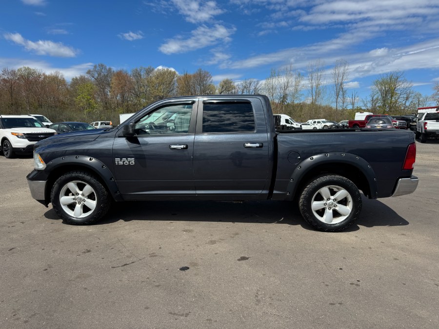 2017 RAM 1500 SLT Crew Cab 4x4 5'7" Box's photo