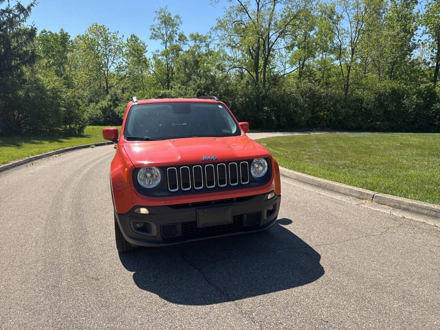 2016 Jeep Renegade Latitude 4x4's photo