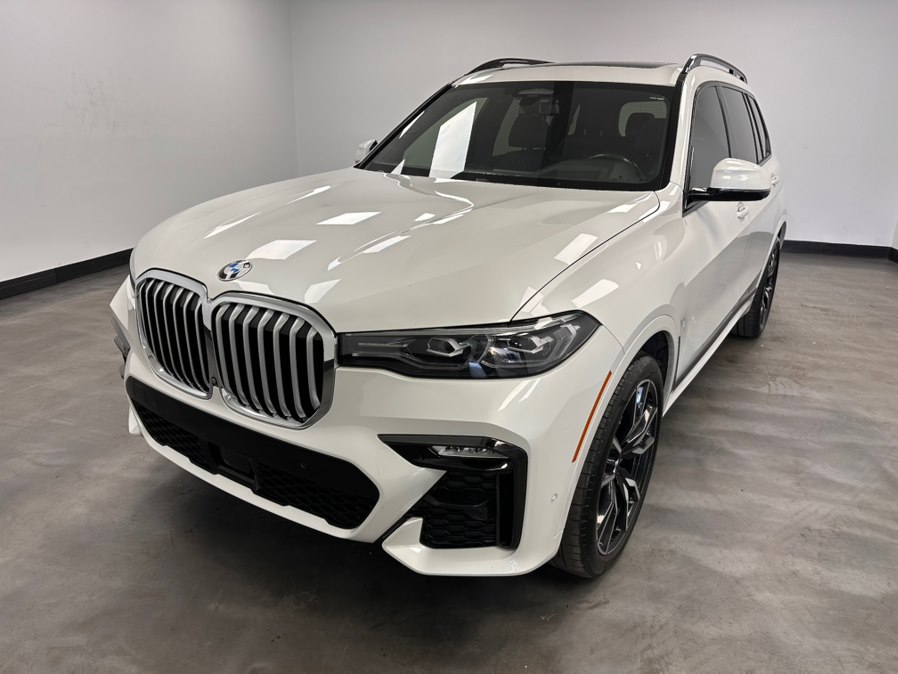 2019 BMW X7 xDrive40i's photo