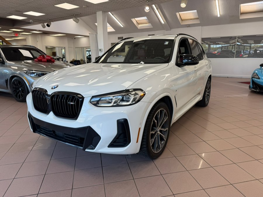 2022 BMW X3 M40i's photo