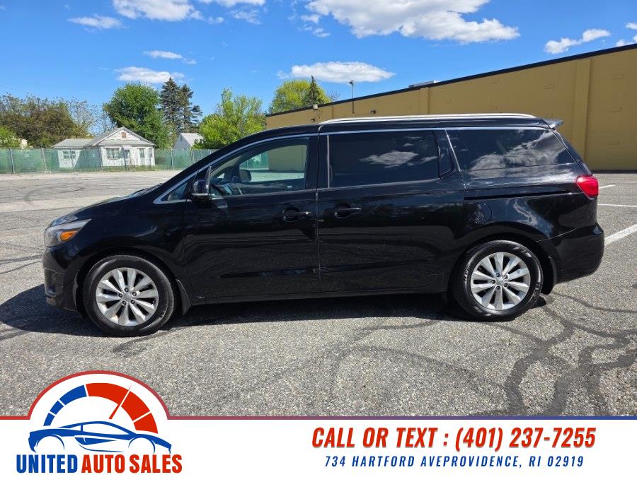 2017 Kia Sedona EX's photo