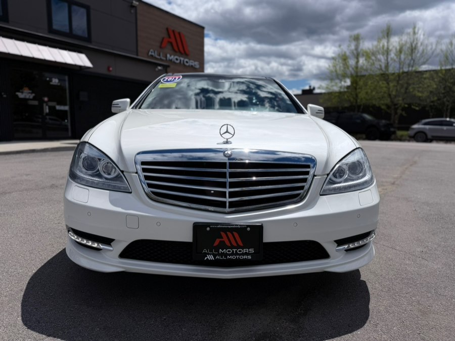 2013 Mercedes-Benz S-Class S550 4MATIC's photo
