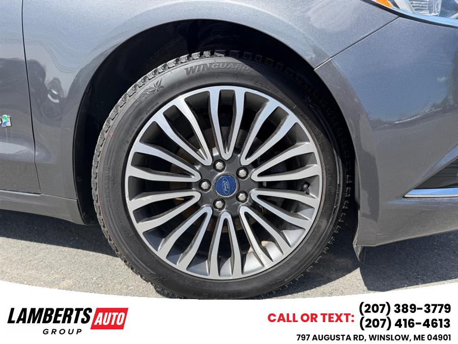 2018 Ford Fusion Titanium's photo