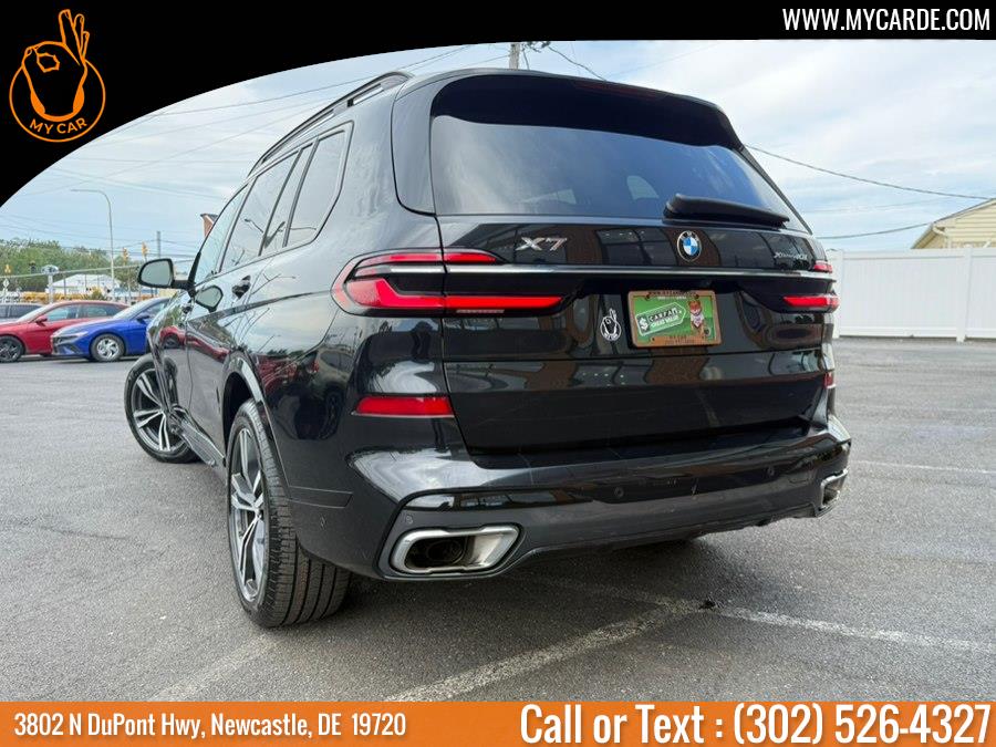 2023 BMW X7 xDrive40i's photo
