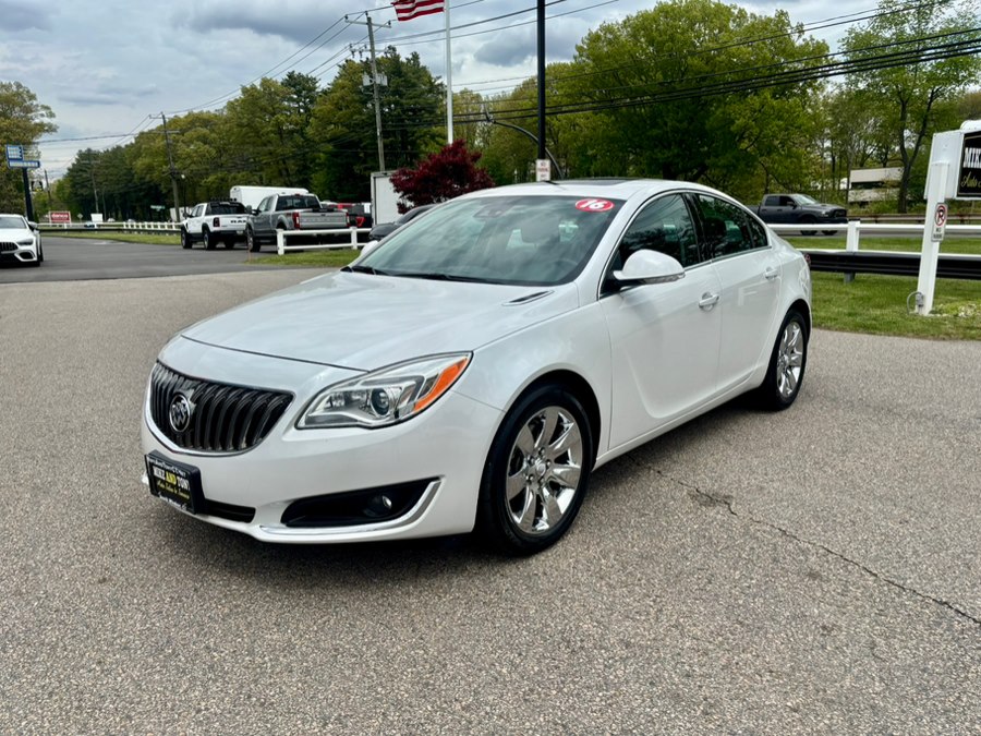 2016 Buick Regal Premium II AWD photo