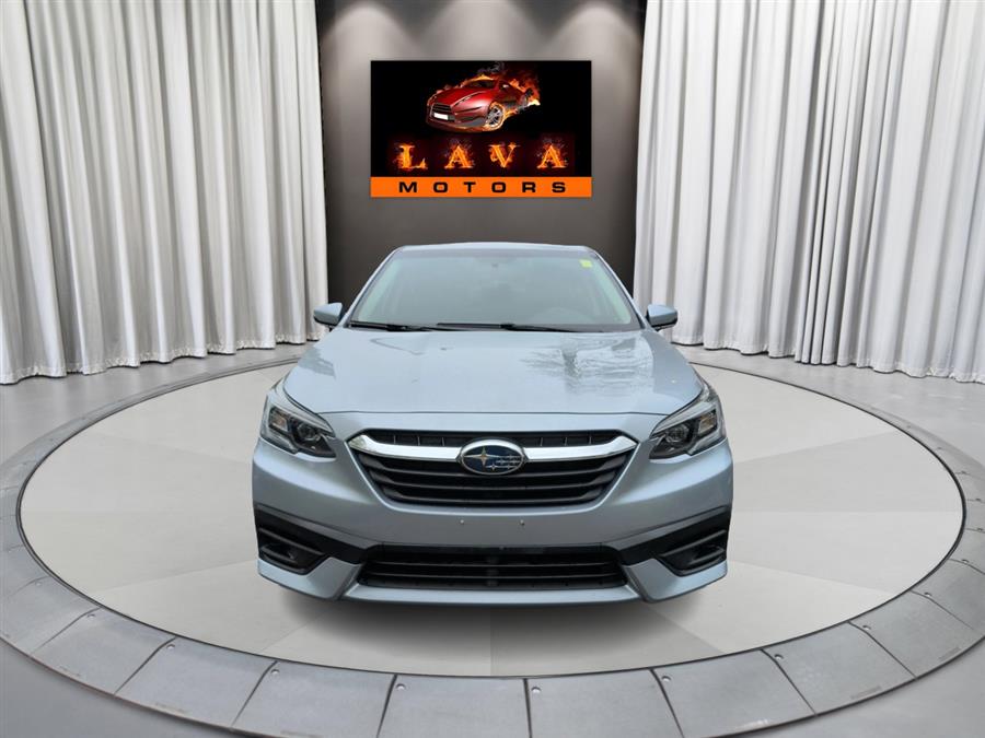 2022 Subaru Legacy Premium's photo