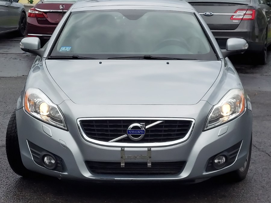2012 Volvo C70 T5's photo