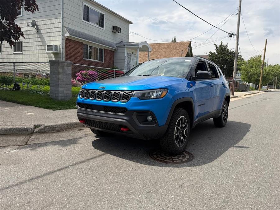 2025 Jeep Compass Trailhawk 4X4's photo