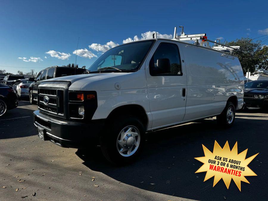 2013 Ford E-Series E-150 Van's photo