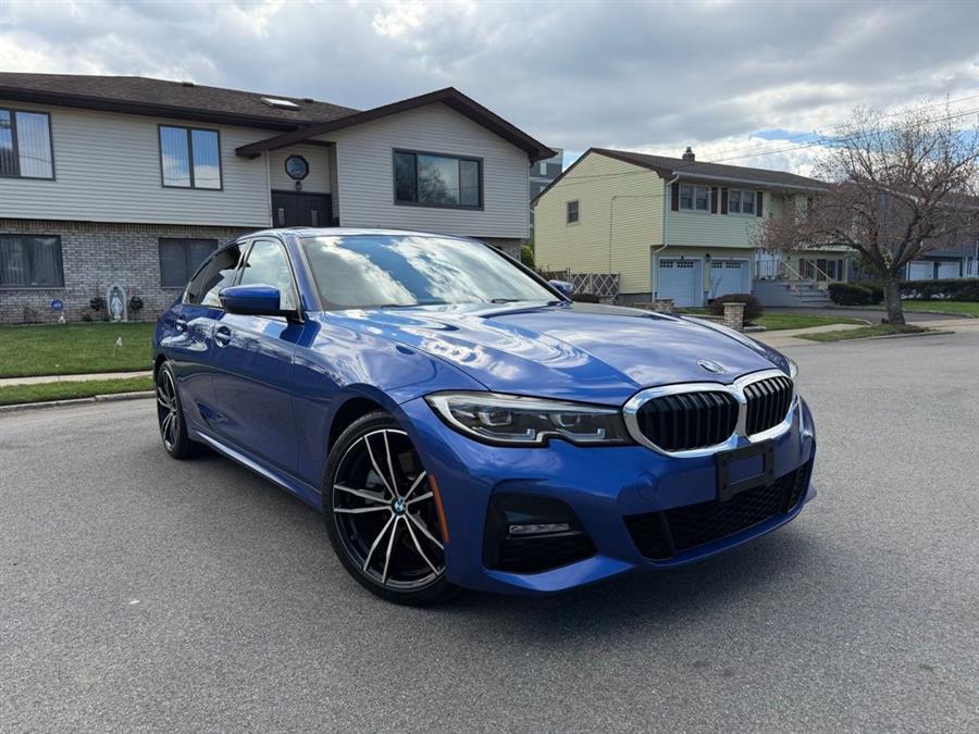 2019 BMW 3 Series 330i xDrive Sedan's photo