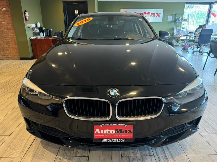 2015 BMW 3 Series 320i Sedan's photo