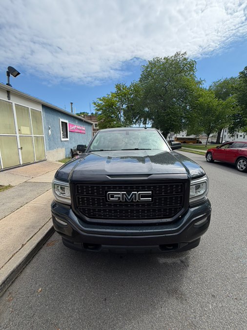 2017 GMC Sierra 4WD Double Cab Standard Box SLE's photo