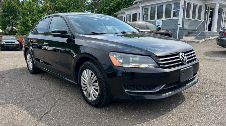 2014 Volkswagen Passat's photo