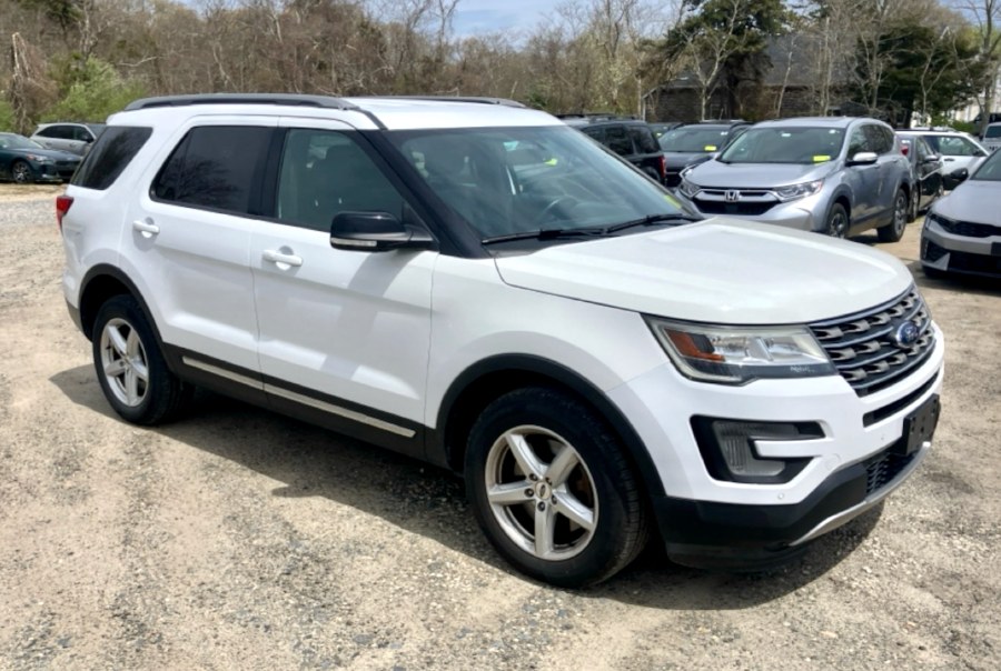 2016 Ford Explorer XLT 4WD's photo