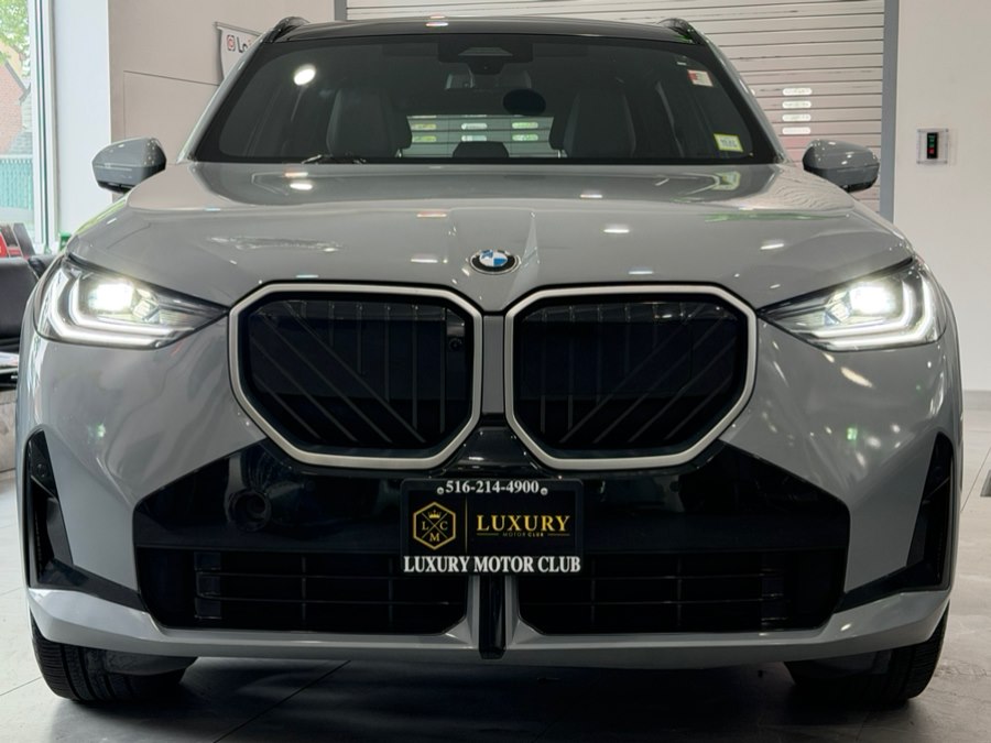 2025 BMW X3 30 XDRIVE's photo