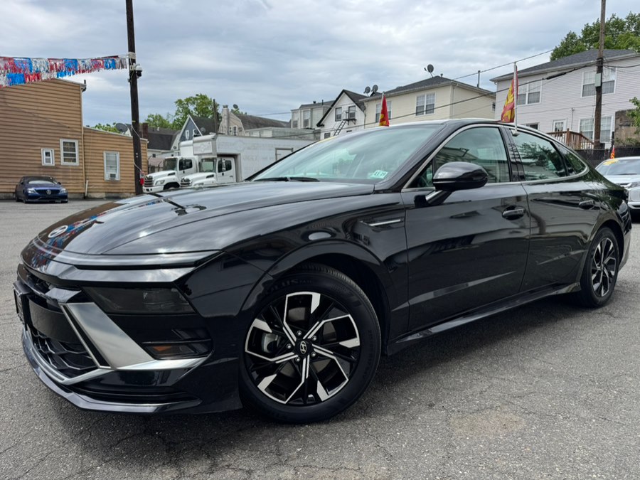 2025 Hyundai Sonata SEL's photo