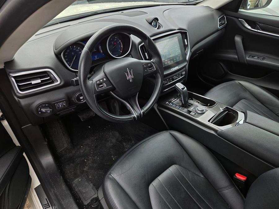 2020 Maserati Ghibli Ghibli's photo