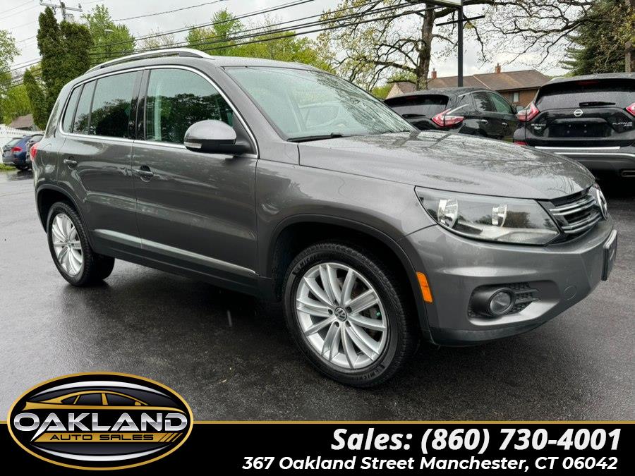2012 Volkswagen Tiguan SE 4Motion w/Sunroof & Nav.'s photo
