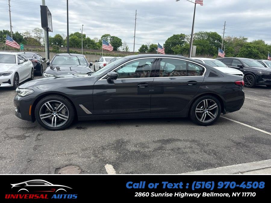 2021 BMW 5 Series 530i xDrive Sedan's photo