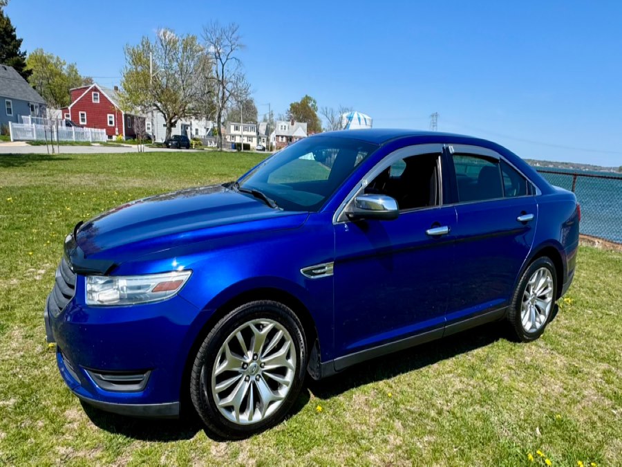 2013 Ford Taurus 4dr Sdn Limited FWD, available for sale in Salem, Massachusetts | Dave Franks Auto Sales. Salem, Massachusetts