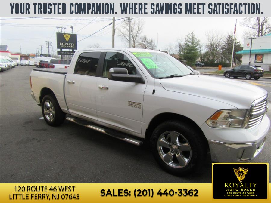2018 RAM 1500 Big Horn 4x4 Crew Cab 5'7's photo