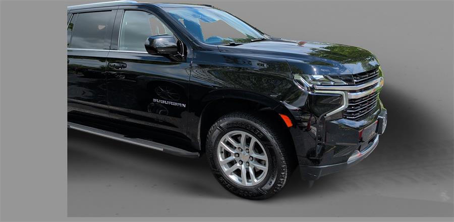 2021 Chevrolet Suburban LT - Photo 20